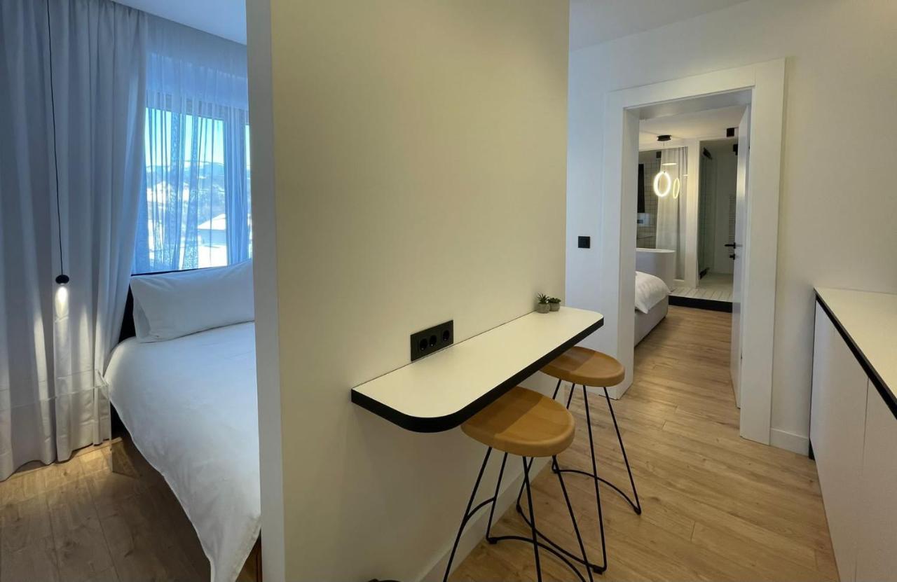 Connectin Apartments Pale Esterno foto